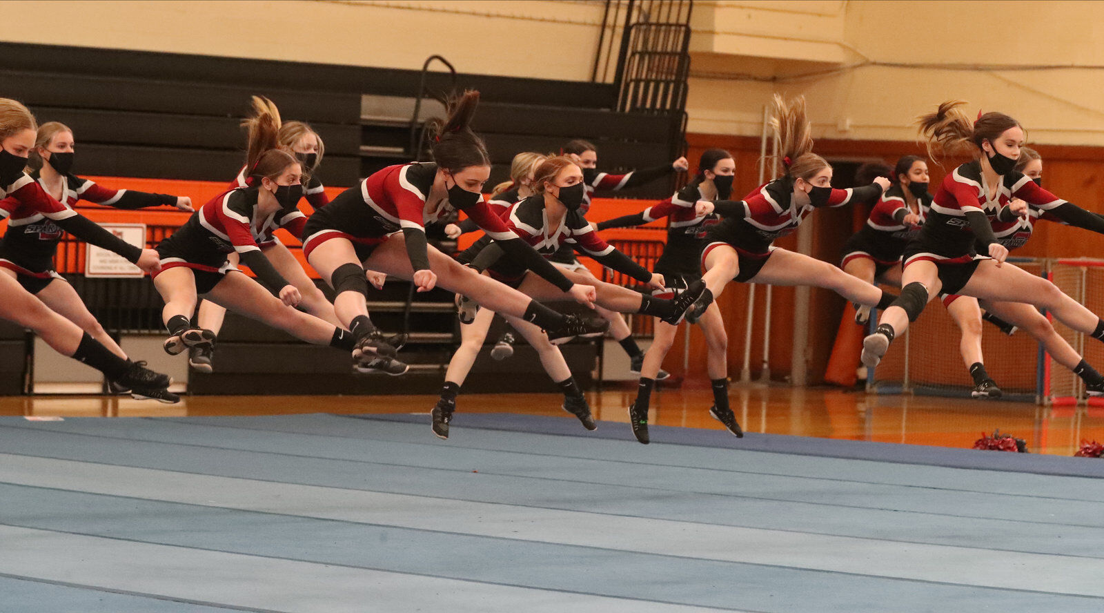 Section VI cheerleading championships, Division B